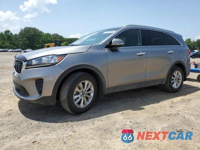 2019 KIA SORENTO 5XYPG4A37KG463440 - główne zdjęcie licytacji z USA - miniatura