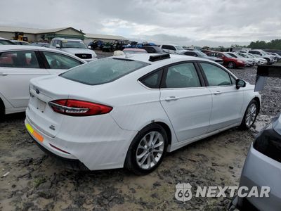 Trzecie zdjęcie samochodu z tyłu: 2020 FORD FUSION SE VIN:3FA6P0LUXLR119088 - miniatura