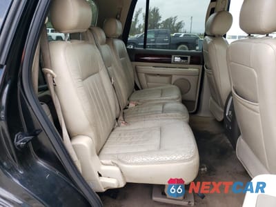 Zdjęcie 10 z 14 samochodu: 2004 LINCOLN NAVIGATOR VIN:5LMFU27R34LJ35095 - miniatura