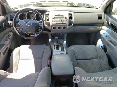 Zdjęcie 8 z 14 samochodu: 2009 TOYOTA TACOMA DOUBLE CAB PRERUNNER LONG BED VIN:3TMKU72N99M022071 - miniatura