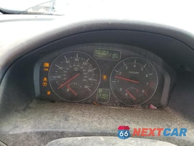 Zdjęcie 9 z 12 samochodu: 2011 VOLVO C30 T5 VIN:YV1672MK8B2197272 - miniatura