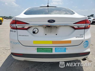 Zdjęcie 6 z 12 samochodu: 2017 FORD FUSION SE HYBRID VIN:3FA6P0LU3HR408983 - miniatura
