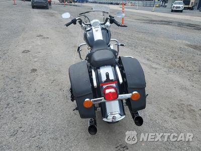 Czwarte zdjęcie samochodu z boku: 2012 HARLEY-DAVIDSON FLHRC ROAD KING CLASSIC VIN:1HD1FRM15CB683380 - miniatura