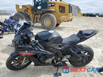 Trzecie zdjęcie samochodu z tyłu: 2017 BMW S 1000 RR VIN:WB10D6004HZ710479 - miniatura