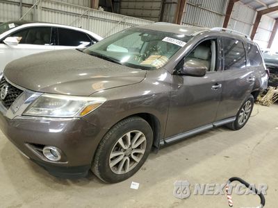 2015 NISSAN PATHFINDER S 5N1AR2MN8FC708902 - główne zdjęcie licytacji z USA - miniatura
