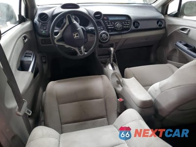 Zdjęcie 8 z 12 samochodu: 2010 HONDA INSIGHT EX VIN:JHMZE2H74AS012534 - miniatura