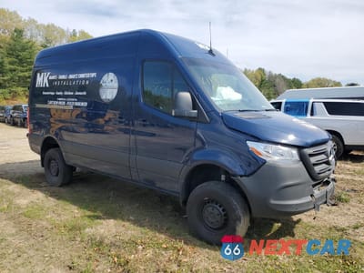 Czwarte zdjęcie samochodu z boku: 2024 MERCEDES-BENZ SPRINTER 2500 VIN:W1Y4NBVY5RT166017 - miniatura
