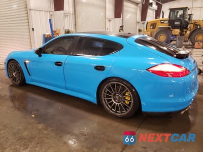 Drugie zdjęcie samochodu z przodu: 2012 PORSCHE PANAMERA S VIN:WP0AB2A77CL061256 - miniatura
