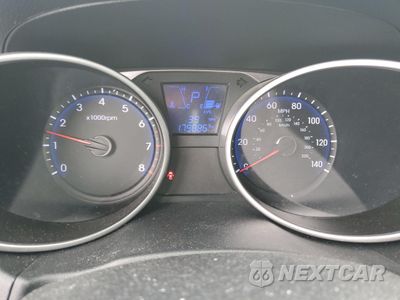 Zdjęcie 9 z 13 samochodu: 2013 HYUNDAI TUCSON GLS VIN:KM8JU3AC0DU684089 - miniatura