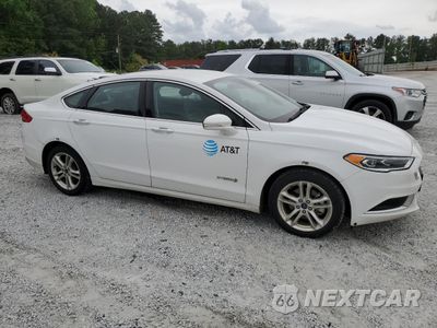 Czwarte zdjęcie samochodu z boku: 2018 FORD FUSION SE HYBRID VIN:3FA6P0LU4JR171782 - miniatura
