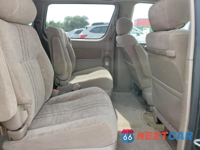 Zdjęcie 11 z 13 samochodu: 2001 TOYOTA SIENNA LE VIN:4T3ZF13C61U348612 - miniatura