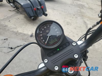 Zdjęcie 7 z 10 samochodu: 2019 HARLEY-DAVIDSON XL883 N VIN:1HD4LE21XKC433434 - miniatura