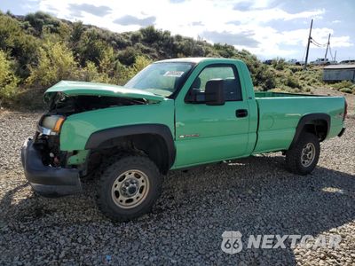 2004 CHEVROLET SILVERADO K2500 HEAVY DUTY 1GCHK24U54E308697 - główne zdjęcie licytacji z USA - miniatura