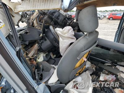 Zdjęcie 7 z 13 samochodu: 2006 DODGE CARAVAN SXT VIN:1D4GP45R46B631813 - miniatura