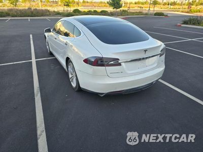 Trzecie zdjęcie samochodu z tyłu: 2012 TESLA MODEL S VIN:5YJSA1CN1CFP02658 - miniatura