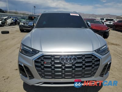 Piąte zdjęcie samochodu w środku: 2021 AUDI SQ5 PREMIUM PLUS VIN:WA1B4AFY6M2042970 - miniatura