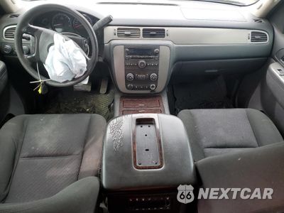 Zdjęcie 8 z 14 samochodu: 2013 CHEVROLET TAHOE K1500 VIN:1GNSK4E0XDR160155 - miniatura
