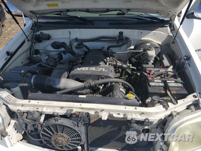 Zdjęcie 11 z 12 samochodu: 2005 TOYOTA TUNDRA DOUBLE CAB SR5 VIN:5TBET34155S475609 - miniatura
