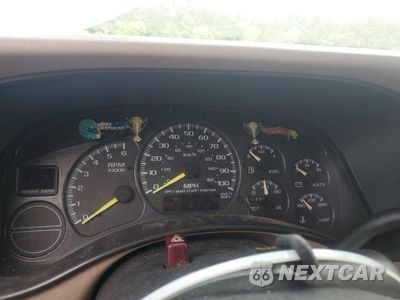 Zdjęcie 9 z 13 samochodu: 2001 CHEVROLET SUBURBAN C1500 VIN:3GNEC16T41G152291 - miniatura