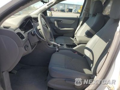 Zdjęcie 7 z 14 samochodu: 2016 CHEVROLET TRAVERSE LS VIN:1GNKRFED4GJ317286 - miniatura