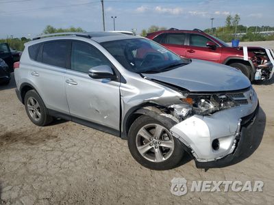 Czwarte zdjęcie samochodu z boku: 2015 TOYOTA RAV4 XLE VIN:JTMRFREVXFD133784 - miniatura