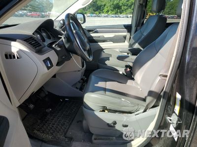 Zdjęcie 7 z 12 samochodu: 2012 VOLKSWAGEN ROUTAN SE VIN:2C4RVABG2CR393504 - miniatura