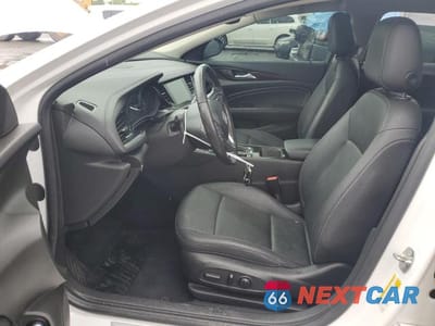 Zdjęcie 7 z 13 samochodu: 2018 BUICK REGAL TOURX ESSENCE VIN:W04GV8SX3J1178080 - miniatura