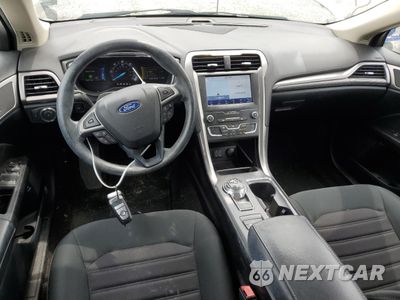 Zdjęcie 8 z 13 samochodu: 2020 FORD FUSION SE VIN:3FA6P0LU2LR264643 - miniatura