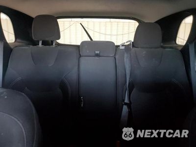 Zdjęcie 10 z 13 samochodu: 2020 JEEP CHEROKEE LATITUDE VIN:1C4PJLCB7LD596554 - miniatura