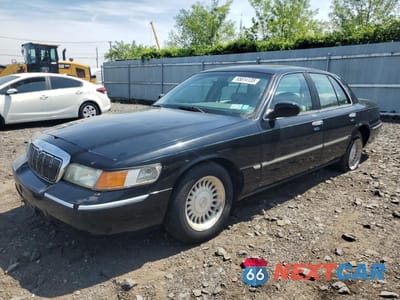 1999 MERCURY GRAND MARQUIS LS 2MEFM75W9XX695285 - główne zdjęcie licytacji z USA - miniatura