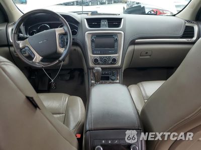 Zdjęcie 8 z 16 samochodu: 2013 GMC ACADIA DENALI VIN:1GKKVTKD7DJ130129 - miniatura