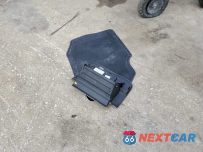 Zdjęcie 12 z 15 samochodu: 2004 NISSAN SENTRA 1.8 VIN:3N1CB51D54L911071 - miniatura