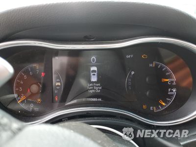 Zdjęcie 9 z 13 samochodu: 2015 JEEP GRAND CHEROKEE LAREDO VIN:1C4RJFAG0FC955861 - miniatura