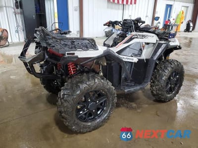 Czwarte zdjęcie samochodu z boku: 2023 POLARIS SPORTSMAN 850 ULTIMATE TRAIL LE VIN:4XASXZ85XPB145092 - miniatura