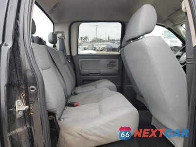 Zdjęcie 10 z 12 samochodu: 2009 DODGE DAKOTA SXT VIN:1D7HE38K79S736906 - miniatura