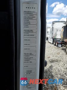 Zdjęcie 10 z 10 samochodu: 2024 VOLVO VNL SEMI TRUCK VIN:4V4NC9EH5RN635123 - miniatura