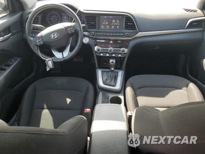Zdjęcie 8 z 14 samochodu: 2020 HYUNDAI ELANTRA SEL VIN:5NPD84LF7LH551440 - miniatura