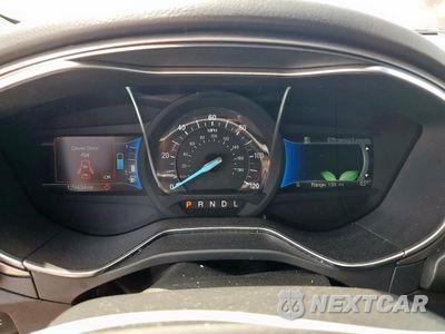 Zdjęcie 9 z 13 samochodu: 2018 FORD FUSION SE HYBRID VIN:3FA6P0LU5JR118640 - miniatura