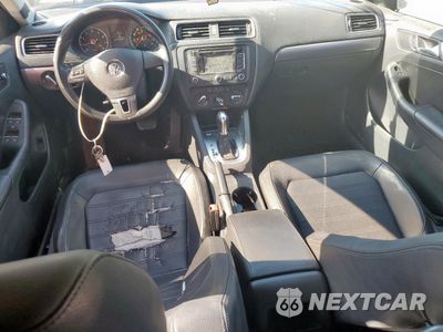 Zdjęcie 8 z 13 samochodu: 2014 VOLKSWAGEN JETTA SEL VIN:3VWL17AJ3EM436322 - miniatura