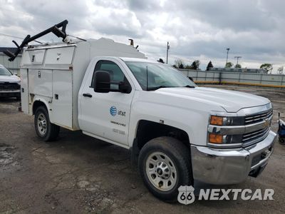Czwarte zdjęcie samochodu z boku: 2015 CHEVROLET SILVERADO C3500 VIN:1GB3CYCG1FZ502813 - miniatura