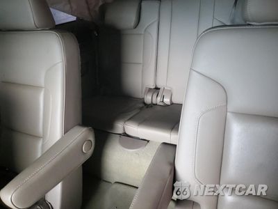Zdjęcie 10 z 13 samochodu: 2016 CHEVROLET SUBURBAN K1500 LTZ VIN:1GNSKJKC0GR239108 - miniatura