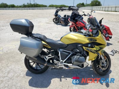 2020 BMW R 1250 RS WB10J8303LZG92066 - główne zdjęcie licytacji z USA - miniatura