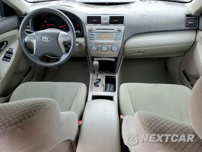Zdjęcie 8 z 14 samochodu: 2009 TOYOTA CAMRY BASE VIN:4T1BE46K69U816481 - miniatura