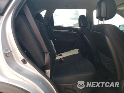 Zdjęcie 11 z 16 samochodu: 2015 KIA SORENTO LX VIN:5XYKT4A60FG574224 - miniatura