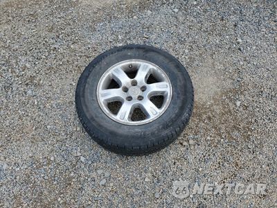 Zdjęcie 13 z 14 samochodu: 2005 TOYOTA HIGHLANDER LIMITED VIN:JTEEP21AX50127376 - miniatura