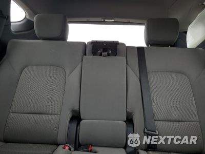 Zdjęcie 10 z 16 samochodu: 2018 HYUNDAI SANTA FE SPORT VIN:5NMZTDLB0JH084955 - miniatura