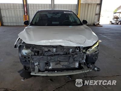 Piąte zdjęcie samochodu w środku: 2021 NISSAN SENTRA SR VIN:3N1AB8DV8MY304324 - miniatura