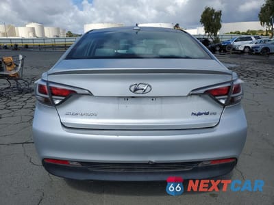 Zdjęcie 6 z 12 samochodu: 2016 HYUNDAI SONATA HYBRID VIN:KMHE24L11GA040275 - miniatura