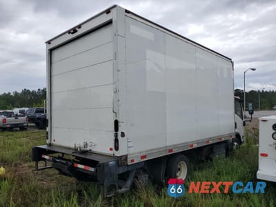 Trzecie zdjęcie samochodu z tyłu: 2015 ISUZU NPR HD VIN:JALC4W164F7002520 - miniatura