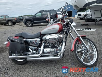 2004 HARLEY-DAVIDSON XL1200 C 1HD1CGP164K428053 - główne zdjęcie licytacji z USA - miniatura